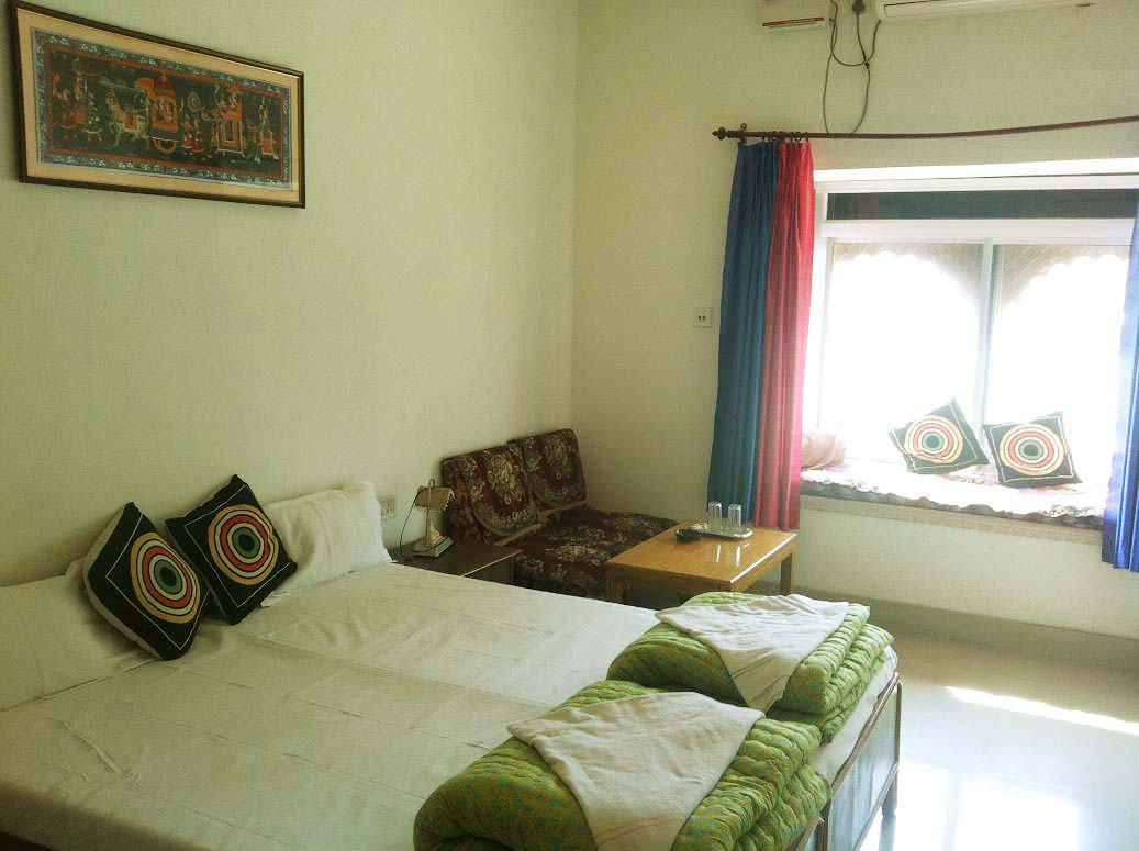 Air Conditioned / Deluxe Rooms